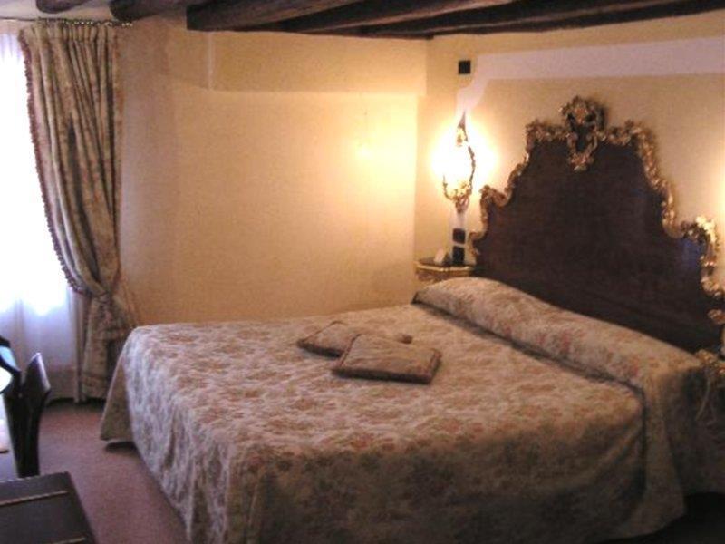 فندق سان مويزه البندقية المظهر الخارجي الصورة