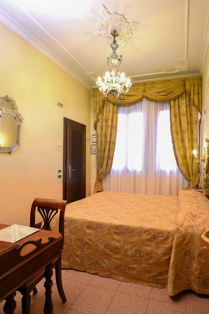 فندق سان مويزه البندقية المظهر الخارجي الصورة